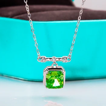 Зеленые сапфировые подвески Ожерелье из высокоуглеродистого бриллианта S925 Стерлингового серебра с платиновым покрытием для женщин Изысканные ювелирные изделия