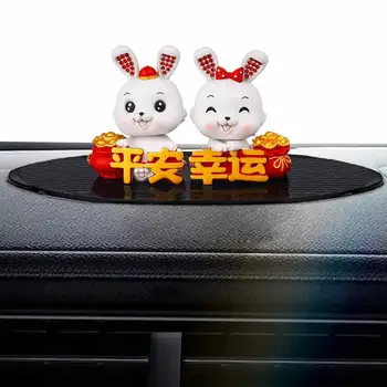 Китайская фигурка автомобиля с кроликом, настольные Миниатюрные фигурки кролика из смолы, Качающаяся голова, 2023, Китайское Новогоднее украшение для дома и автомобиля