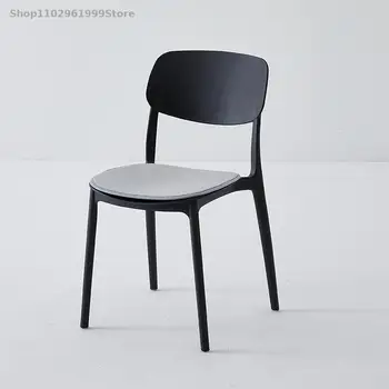 Скандинавский пластиковый обеденный стул Особенность Офисный Эргономичный Современный обеденный стул Дизайнерская мебель для гостиной Sillas Comedor Кухонная мебель для патио