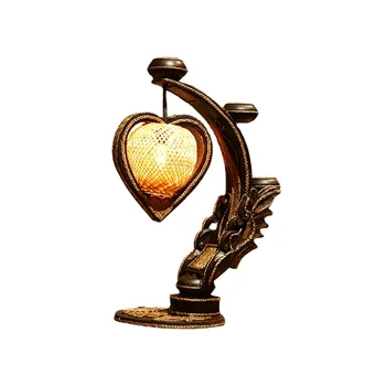 Юго-Восточная Азия Винтажная настольная лампа в форме сердца из ротанга ручной работы, уютная прикроватная лампа в стиле ретро для спальни, настольная лампа